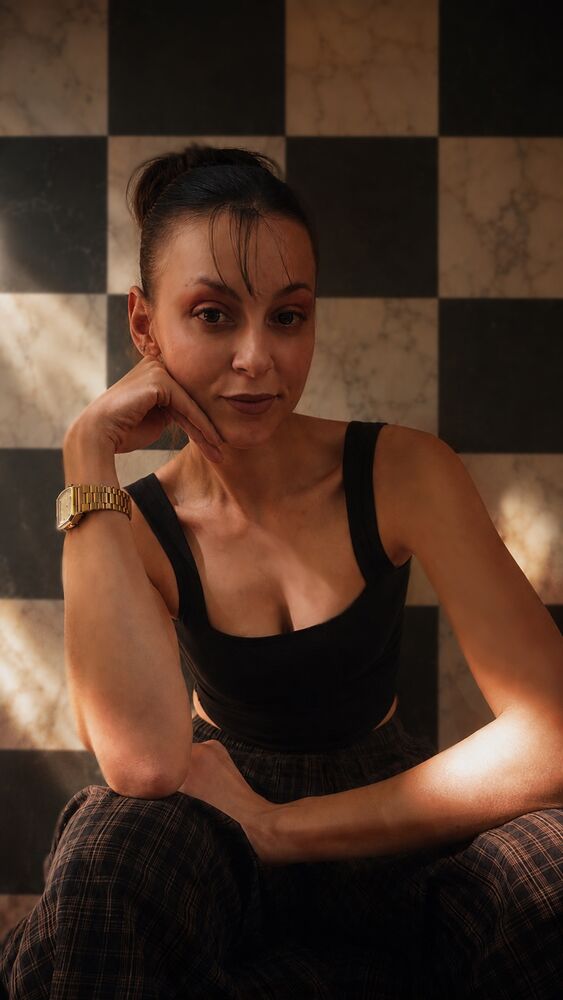 Portrait Badia Mühlhofer