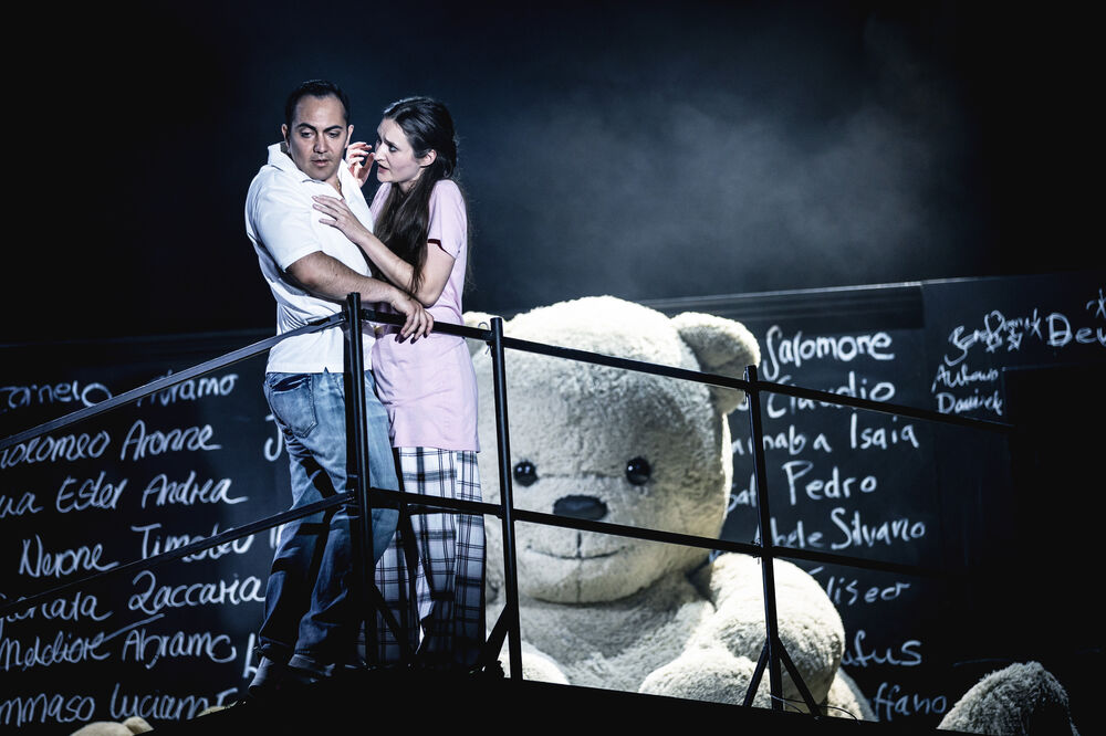 Carlos Moreno Pelizari, Sophie Bareis